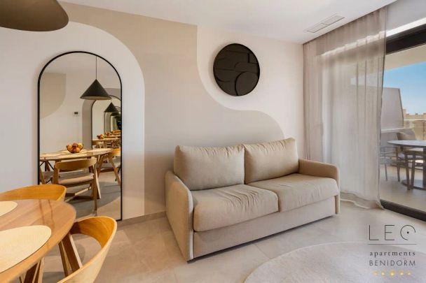 Apartamento de alquiler en Avenida República Argentina, 17, Playa Poniente - Photo 1