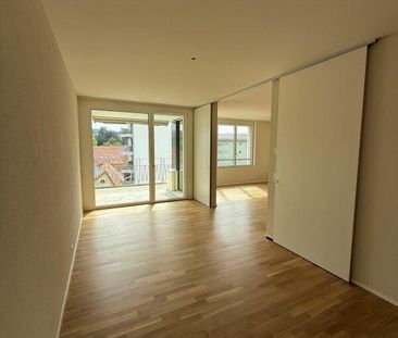 Helle 2.5 Zimmerwohnung in Burgdorf zu vermieten - Photo 2