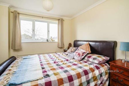 Dryden Avenue, Bicester, OX26 - Photo 3