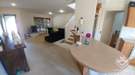 For Rent - Photo 2