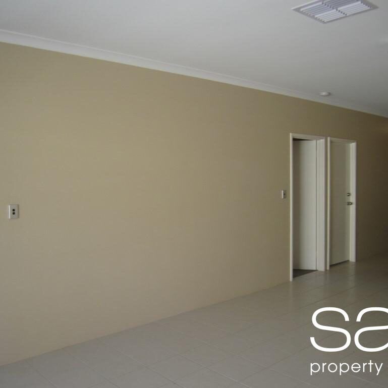 19 Dora Street, Queens Park - Photo 1