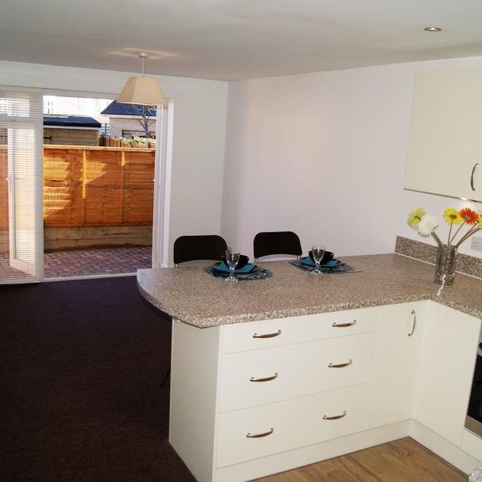 1 bedroom flat to rent - Photo 1