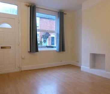 2 bedroom end of terrace house to rent - Photo 1