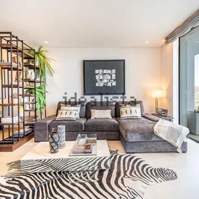 Alquiler de piso en Calle de Londres, 3 - Photo 1