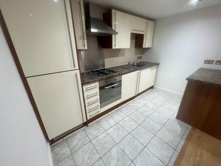 2 Bed Flat, Headstone Road, HA1 - Photo 3