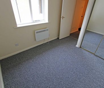 Cambridge Road, Southend On Sea - Photo 3