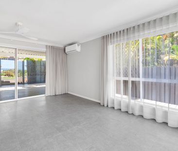 Stylish Fully Renovated Home - Walk to Caloundra CBD - Photo 1