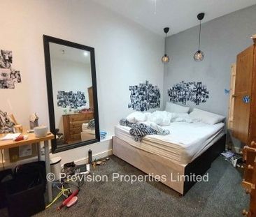 6 Bedroom Student Rentals Leeds - Photo 6