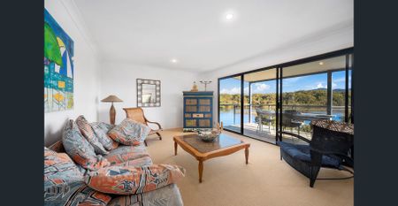 PRIME JETTY LOCATION WITH FULL WATER FRONTAGE!! - Photo 5