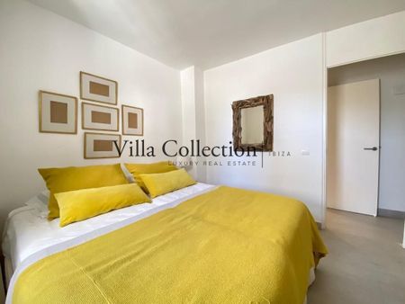 Luxury Villa for rent in Santa Eulària des Riu, Spain - Photo 2