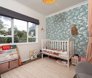 9 Franklyn Road, Tawa - Photo 5