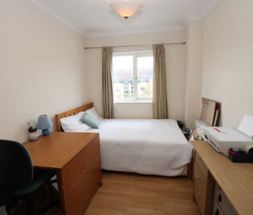 2 bed Flat for rent - Photo 4