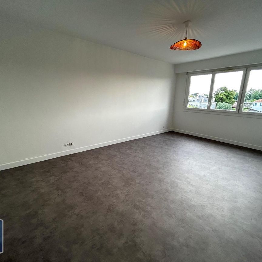 Location Appartement 2 pièces 44m² MONT DE MARSAN 40000 - Photo 1