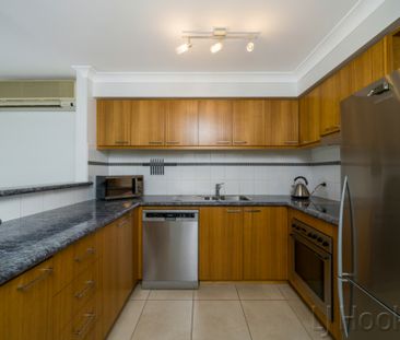 17/122 Mounts Bay Road, PERTH - Photo 6