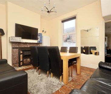 5 bedroom Student Terraced House to rent in Larkspur Terrace, Jesmo... - Photo 1