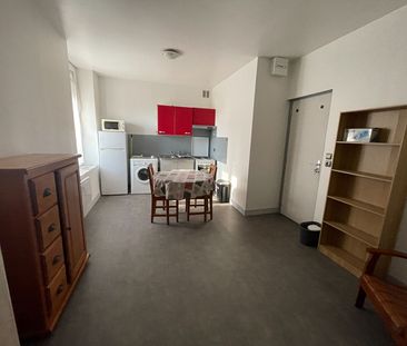 Location Appartement 2 pièces 29m² - Photo 1