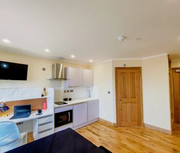 Executive Studio - Photo 6