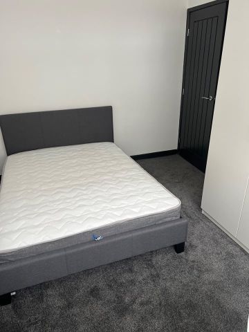 3 Bed Terraced House, Haddon Street, M6 - Photo 4