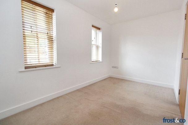 Chalice Close, Ashley Cross - Photo 1