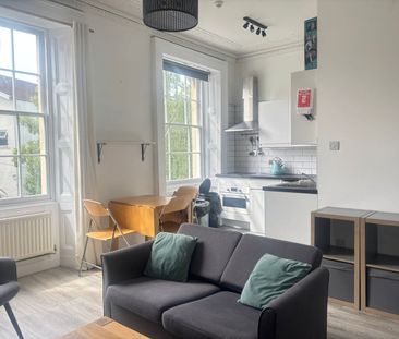 1 Bed Flat, Victoria Walk, BS6 - Photo 3