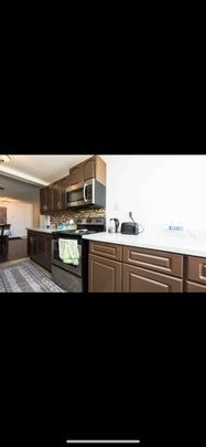For Lease - 21 Knightsbridge Road Unit# 1810, Brampton, Ontario - Photo 1