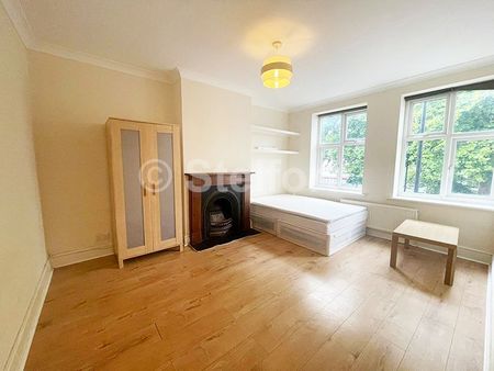 Aylmer Parade, N2, London - Photo 2
