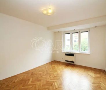 Pronájem bytu 1+kk, 26 m - Fotografie 5
