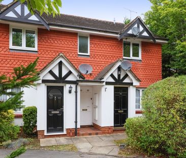 Eyston Drive, Weybridge, Surrey, KT13 - Photo 2