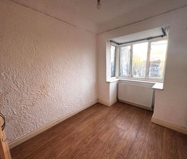 2 bedroom maisonette to rent - Photo 4