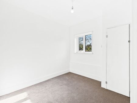 Ref: SM - Hyperion Walk - Photo 4