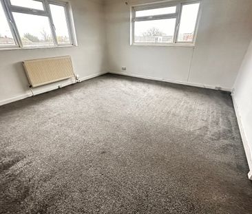 Canford Road - Photo 2