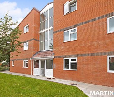 2 bedroom ground floor flat to rent - Photo 6