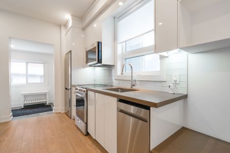 For Lease - 17 Claremont Street Unit# Main B, Toronto, Ontario - Photo 3