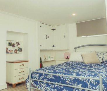 4 bedroom terraced house to rent - Photo 5