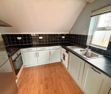 2 bedroom apartment to rent - Photo 5