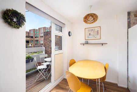 2 bedroom maisonette to rent - Photo 3