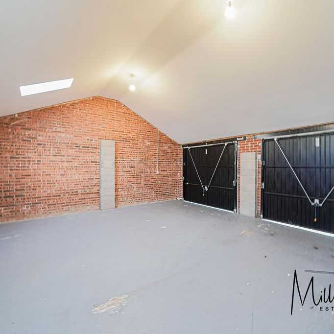 4 bedroom detached house to rent - Photo 1