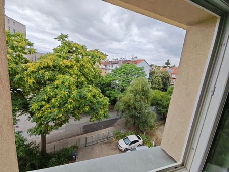 Pronájem bytu 1+kk • 48 m² bez realitkySpojovací, Praha - Žižkov - Photo 4