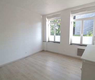 Location Appartement 1 pièce 39m² - Photo 4