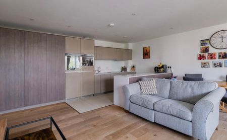 2 Bed Flat, Kane Court, SE10 - Photo 2