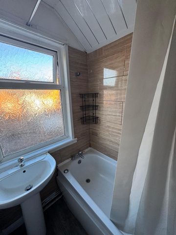 2 Bed Terrace Twycross Street Leicester LE2 - Ace Properties - Photo 4