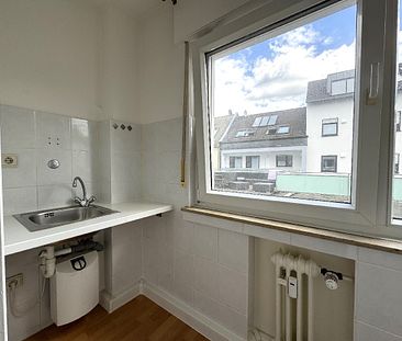 Siegburg-Zentrum: Gemütliche 1 Zimmer Wohnung mit Gemeinschaftsterrasse zu vermieten! - Foto 3