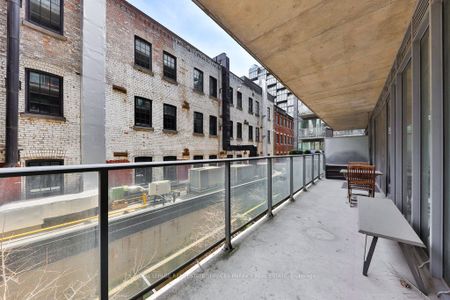 Six50 King West Lofts 650 - Photo 5