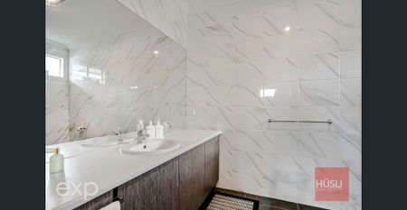 Executive Family Home with Pool in Payneham South - Photo 3