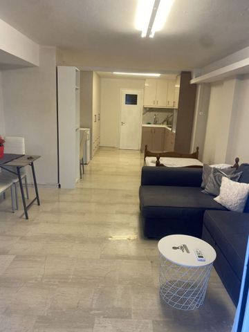 Studio/Γκαρσονιέρα για ενοικίαση Κέντρο (Νέα Αρτάκη) - Photo 5