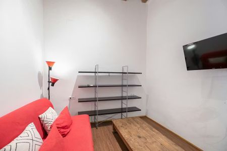 Carrer d'en Boquer, Barcelona, Catalonia 08003 - Photo 2