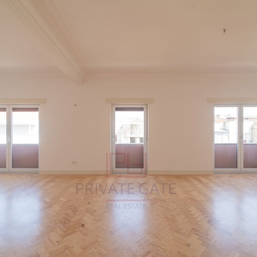 Apartamento T4+1 em Porto - Foto 1