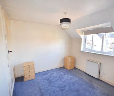 2 bedroom semi-detached house to rent - Photo 5