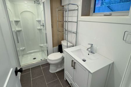 For Lease - 231 Mount Albion Road Unit# lower, Hamilton, Ontario - Photo 4