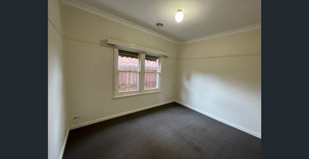 GREAT LOCATION - Photo 1